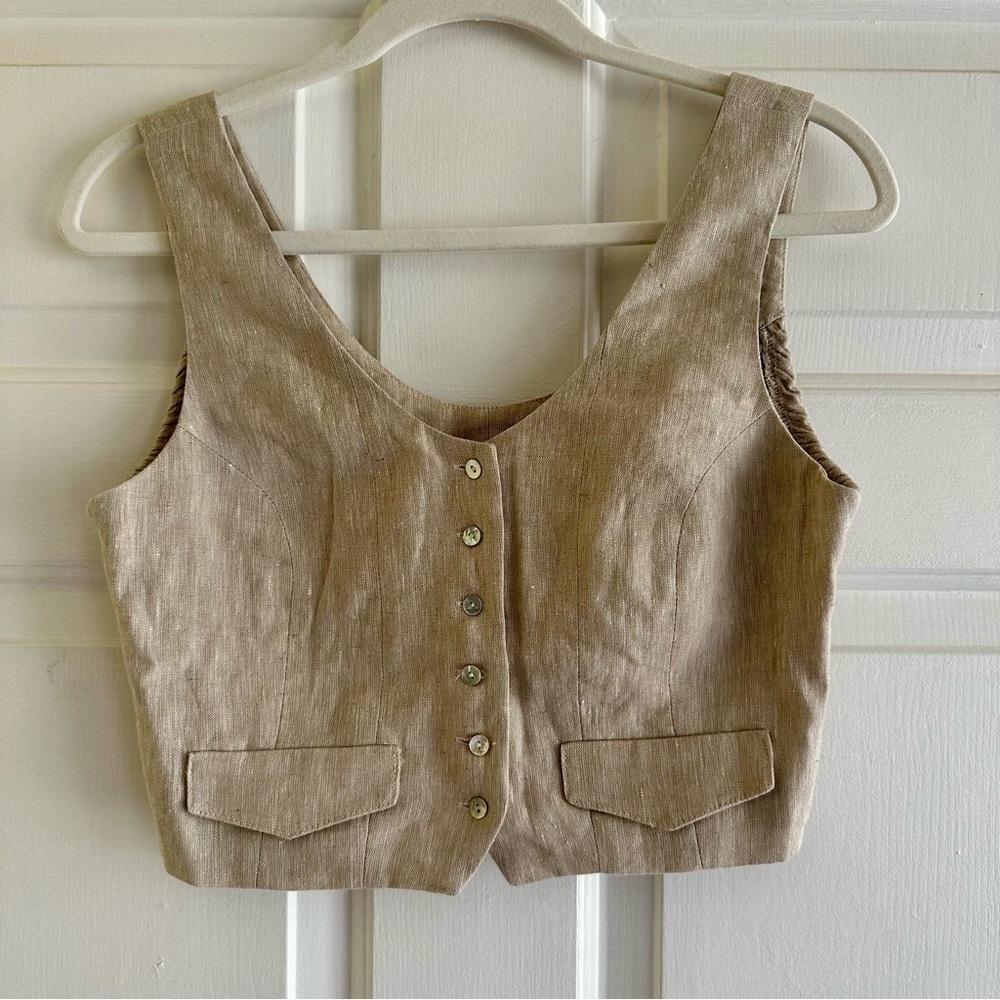 Anthropologie Sovere Instance Crop Vest in Natural NWT size M Old Money Minimal - Picture 4 of 8